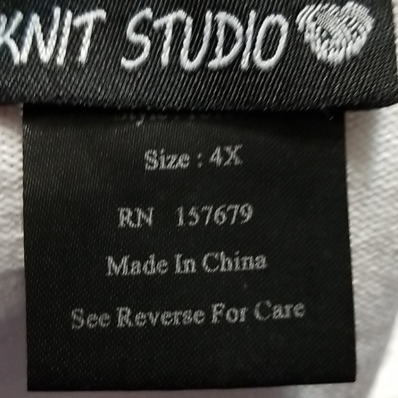 Cardigan - Picture 2 of 3